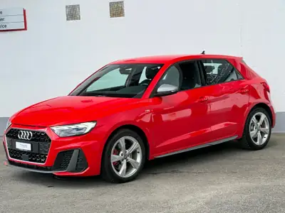 Audi A1 Sportback 40 TFSI S Line — Rouge métallisé, 200 ch, état impeccable — intérieur