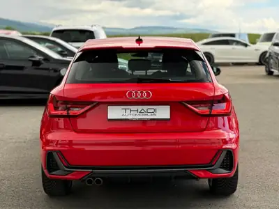 Audi A1 Sportback 40 TFSI S Line — Rouge métallisé, 200 ch, état impeccable — Miniature 7