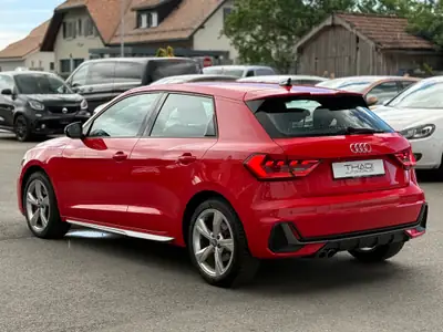 Audi A1 Sportback 40 TFSI S Line — Rouge métallisé, 200 ch, état impeccable — Miniature 8