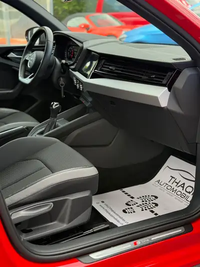 Audi A1 Sportback 40 TFSI S Line — Rouge métallisé, 200 ch, état impeccable — Miniature 21