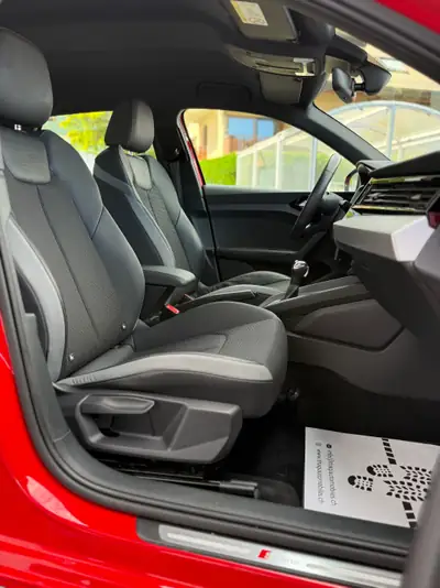 Audi A1 Sportback 40 TFSI S Line — Rouge métallisé, 200 ch, état impeccable — Miniature 22