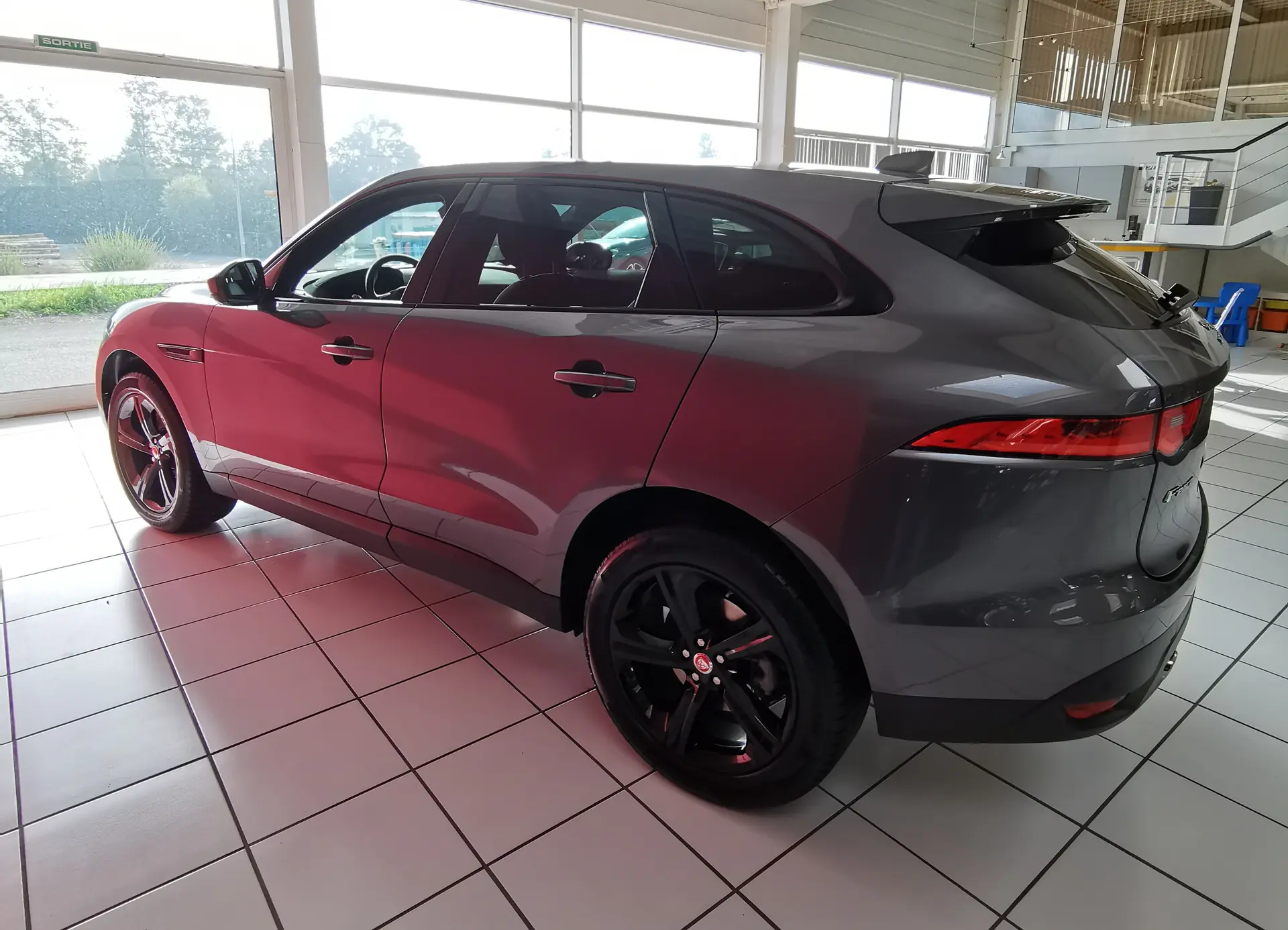 Jaguar F-Pace 2019 occasion Moutier — 3