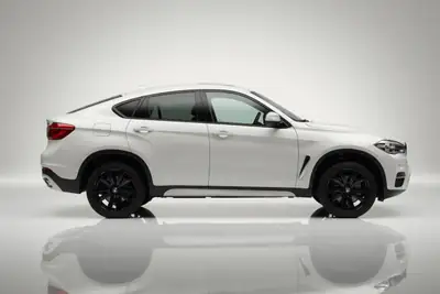 BMW X6 xDrive 40d — SUV coupé diesel puissant, 152 900 km, moteur V6 performant — detail