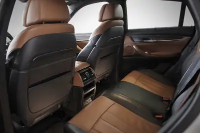 BMW X6 xDrive 40d — SUV coupé diesel puissant, 152 900 km, moteur V6 performant — Thumbnail 10
