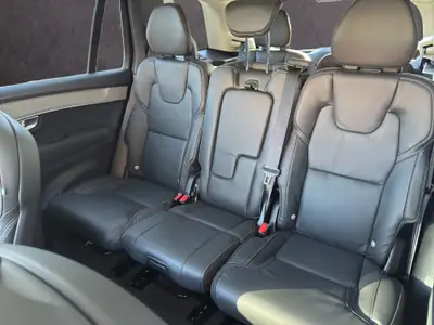 Volvo XC90 2.0 T8 TE Plus Dark eAWD — SUV 7 places hybride rechargeable, 20 km seulement — Miniatur 12