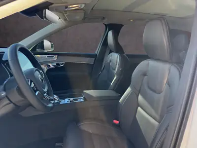 Volvo XC90 2.0 T8 TE Plus Dark eAWD — SUV 7 places hybride rechargeable, 20 km seulement — Miniatur 11