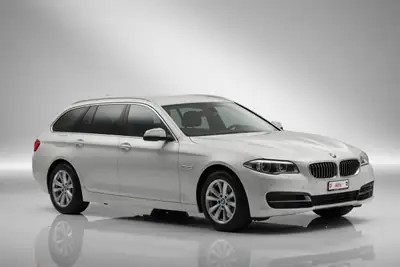 BMW 520d Touring xDrive — Break diesel efficace, entretien économique — détail