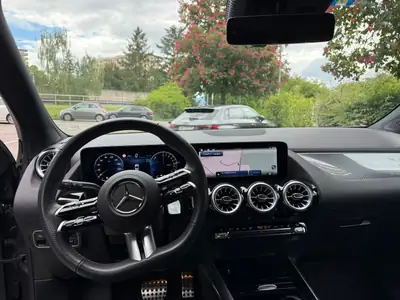 Mercedes-Benz GLA 250 e EQ Star — SUV hybride rechargeable, première main, garantie usine 10 ans — détail