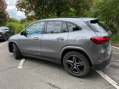 Mercedes-Benz GLA 250 e EQ Star — SUV hybride rechargeable, première main, garantie usine 10 ans — Miniature 13