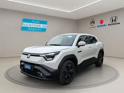 Suzuki e-Vitara Sakura Top 4x4 — SUV électrique premium, 20 km seulement — exterior view
