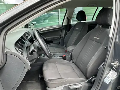 VW Golf VII Alltrack 2.0 TDI 184 — SUV compact diesel 4motion, 84'000 km — Detail