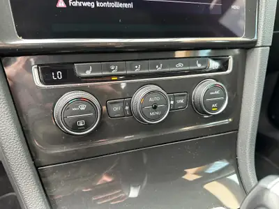 VW Golf VII Alltrack 2.0 TDI 184 — SUV compact diesel 4motion, 84'000 km — Miniatur 18