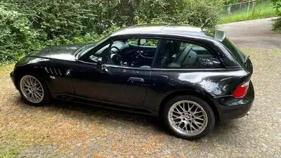 BMW Z3 3.0 Coupé — Roadster sportif 2001, 231 ch et transmission manuelle — détail