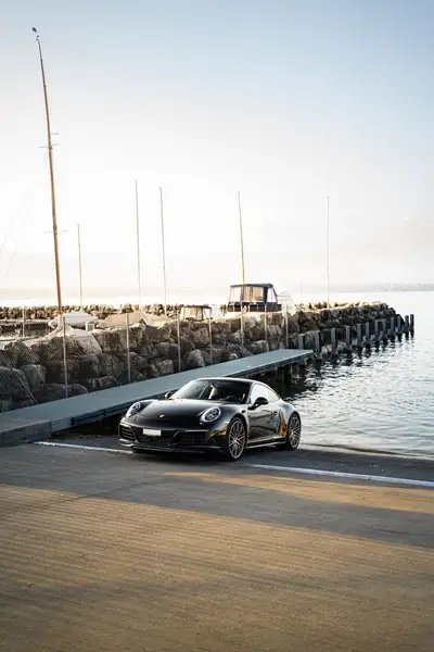 Porsche 911 Carrera 4S PDK 2017 — Coupé sportif légendaire, 43'000 km seulement — dettaglio