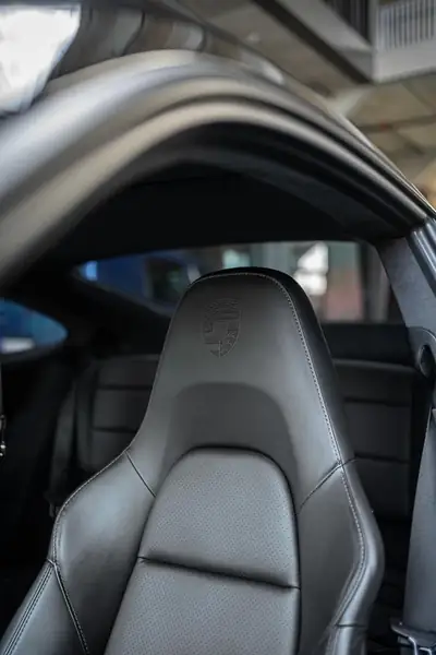 Porsche 911 Carrera 4S PDK 2017 — Coupé sportif légendaire, 43'000 km seulement — cruscotto