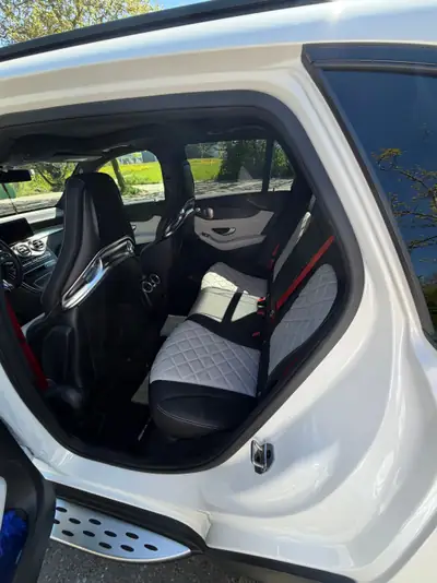 Mercedes-Benz GLC 43 AMG 4Matic — Performance 390 ch, garantie constructeur jusqu'en 2027 — Miniatura 9
