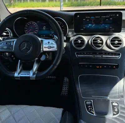 Mercedes-Benz GLC 43 AMG 4Matic — Performance 390 ch, garantie constructeur jusqu'en 2027 — Miniatura 10
