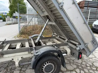 VW Crafter 35 2.5 BlueTDI 136 PS — Châssis-cabine robuste, pont basculant, sans sinistre — Detail