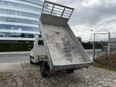 VW Crafter 35 2.5 BlueTDI 136 PS — Châssis-cabine robuste, pont basculant, sans sinistre — Miniatur 7