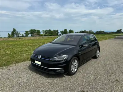VW Golf 1.5 TSI BlueMotion — Berline essence performante, 100 000 km, intérieur premium — Außenansicht