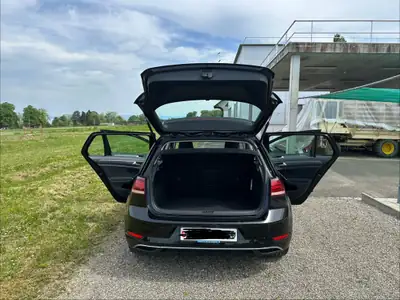 VW Golf 1.5 TSI BlueMotion — Berline essence performante, 100 000 km, intérieur premium — Detail