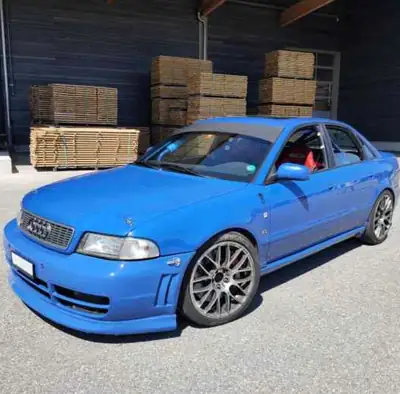 Audi S4 B5 R — Berline sportive préparée piste, 572 ch, exemplaire rare — Innenraum