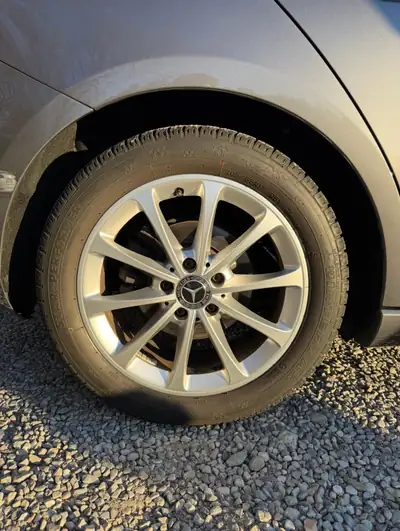 Mercedes-Benz A 200 Progressive — Citadine Premium, 65'000 km, Technologie MBUX — Miniature 7