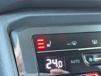 VW Tiguan 1.5 TSI Evo Life DSG — SUV fiable, caméra et attelage, révision incluse — Miniature 27