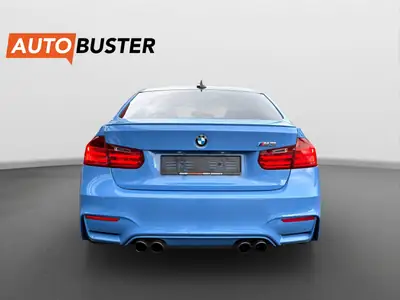 BMW M3 2014 — Berline haute performance, 431 ch et boîte manuelle — intérieur