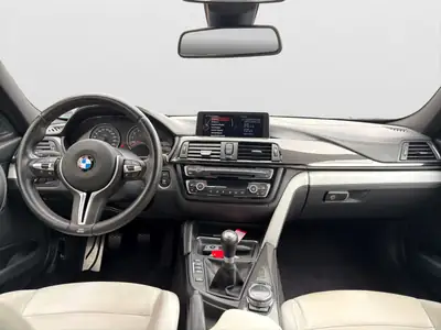 BMW M3 2014 — Berline haute performance, 431 ch et boîte manuelle — Miniature 10