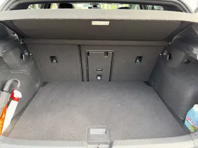 VW Golf 2.0 TSI R DSG 4Motion — Performance 333 ch, Traction intégrale, Très faible kilométrage — Miniatura 16