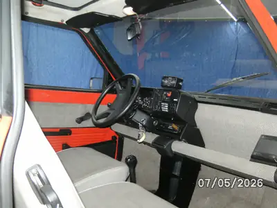 Fiat Panda 999 4x4 Vergaser — L'authentique citadine tout-terrain des années 80 — tableau de bord
