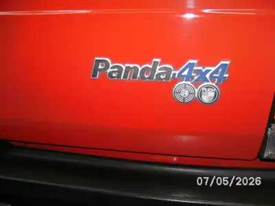 Fiat Panda 999 4x4 Vergaser — L'authentique citadine tout-terrain des années 80 — Miniature 11