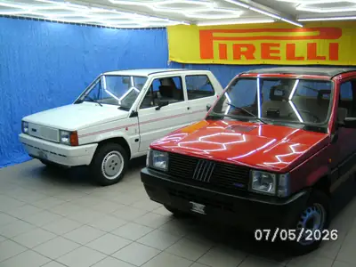 Fiat Panda 999 4x4 Vergaser — L'authentique citadine tout-terrain des années 80 — Miniature 19