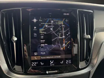 Volvo V60 T8 eAWD R-Design — Hybride rechargeable performant, 128'000 km — Miniatur 18
