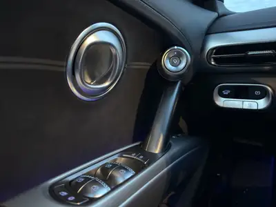 Genesis GV60 77.4 kWh Sport AWD — Coupé électrique premium, 3000 km seulement — Miniatur 20