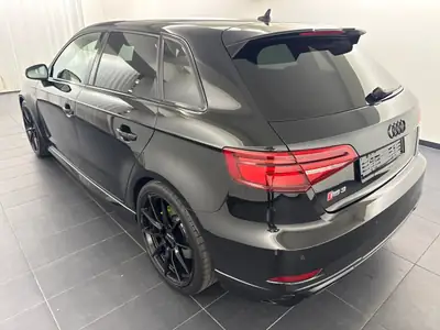 Audi RS3 Berline 2.5 TSI Quattro — 400 ch sans filtre à particules, état impeccable — side view