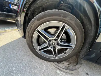 Mercedes-Benz GLB 250 AMG Line 4Matic — SUV compact 7 places, 59'000 km, sans accident — Thumbnail 7