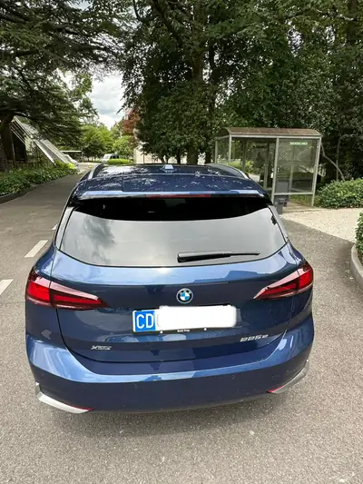 BMW 225e xDrive Active Tourer — Hybride rechargeable, 17'000 km, Quattro saisons — Detail