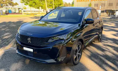 Peugeot 3008 1.2 PureTech Allure Pack — SUV urbain fiable, peu kilométré avec garantie étendue — exterior view