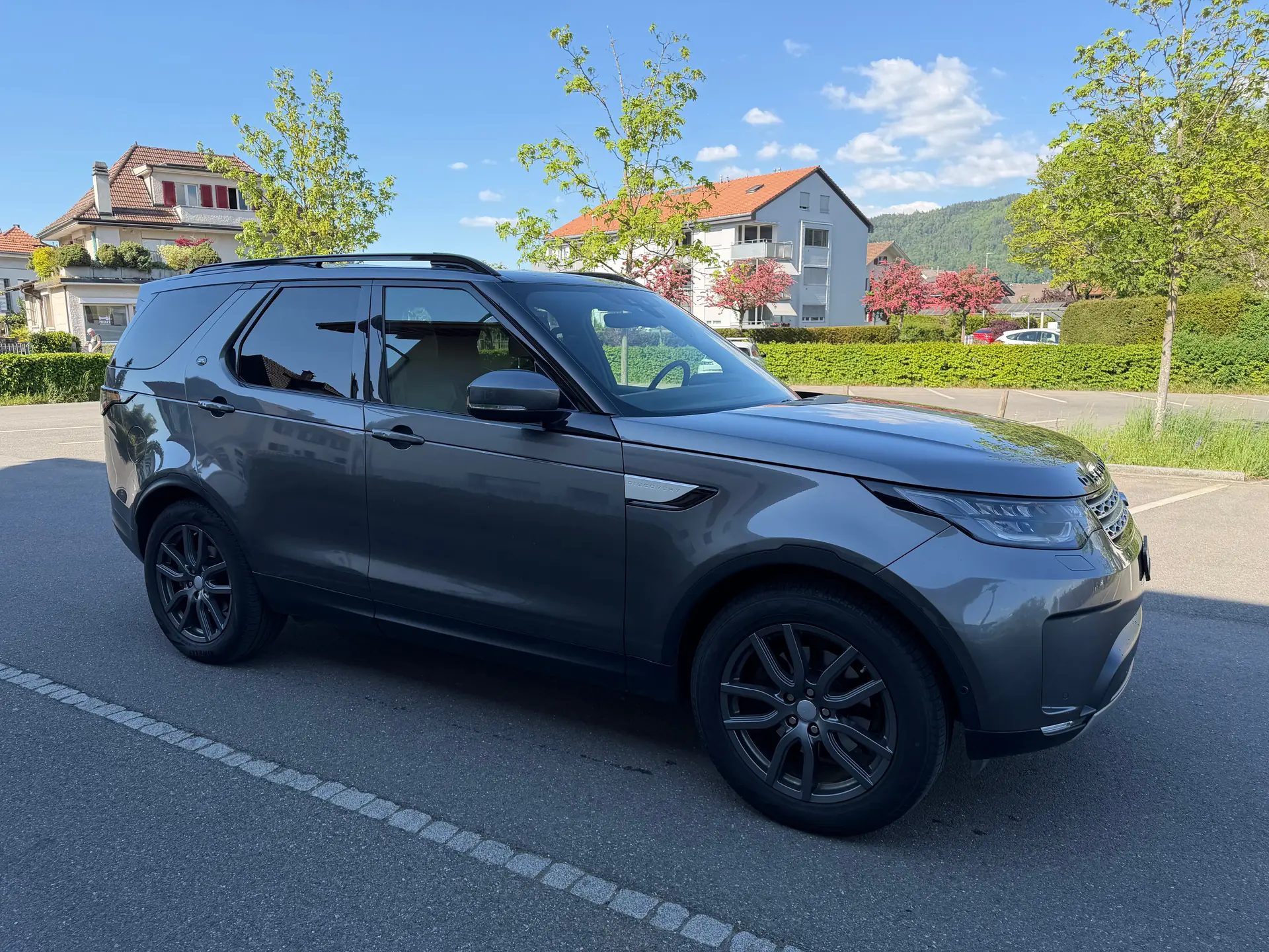 Land Rover Discovery 2018 occasion Thun — 2