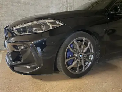 BMW M135i xDrive 2020 — Sportivité et polyvalence en berline compacte — Thumbnail 8