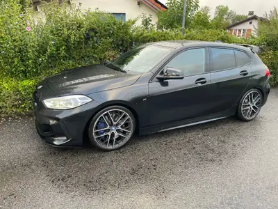 BMW M135i xDrive 2020 — Sportivité et polyvalence en berline compacte — Thumbnail 15