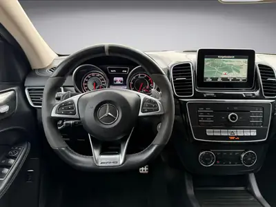 Mercedes-Benz GLE 63 AMG Coupé — SUV sportif 585 ch, barely 57'000 km — Thumbnail 7