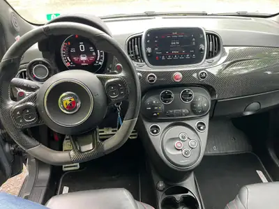 FIAT 500 Abarth 695 XSR — Sportive compacte à 29'600 km, 180 ch dynamiques — Armaturenbrett