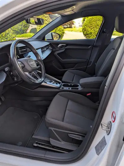 Audi A3 Sportback 35 TFSI — Compacte premium, première main, 72 000 km — Thumbnail 11