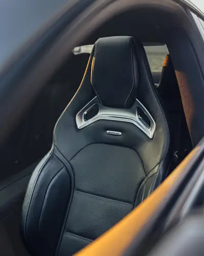Mercedes-Benz CLA 45 S AMG 4matic+ — Berline sportive 421 ch, entretien complet — Miniature 7