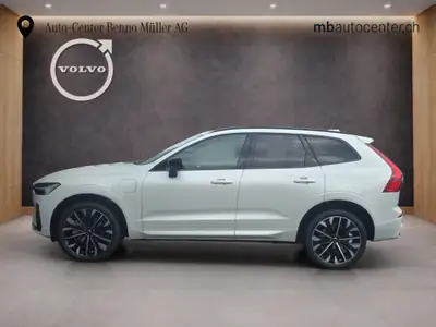Volvo XC60 2.0 T6 TE Ultra Dark eAWD — Hybride rechargeable premium, 25 km seulement — côté