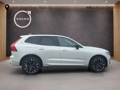 Volvo XC60 2.0 T6 TE Ultra Dark eAWD — Hybride rechargeable premium, 25 km seulement — détail