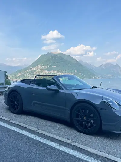 Porsche 911 Carrera 3.0 PDK — Cabriolet iconique, garantie Porsche Approved jusqu'à 2028 — arrière